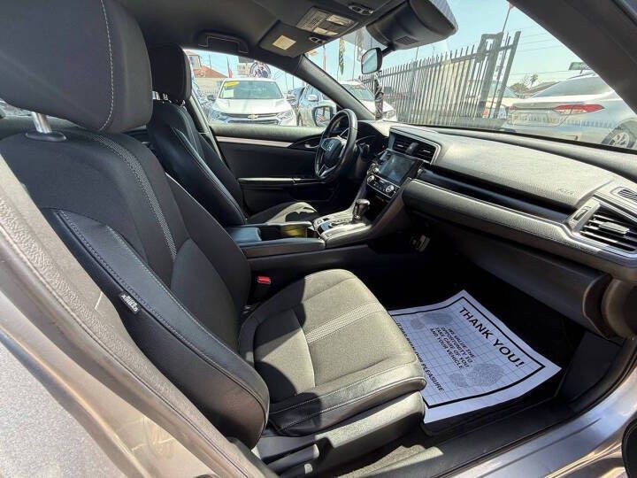 2019 Honda Civic Image 9