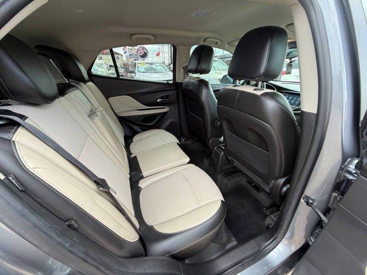 2020 Buick Enclave Image 11