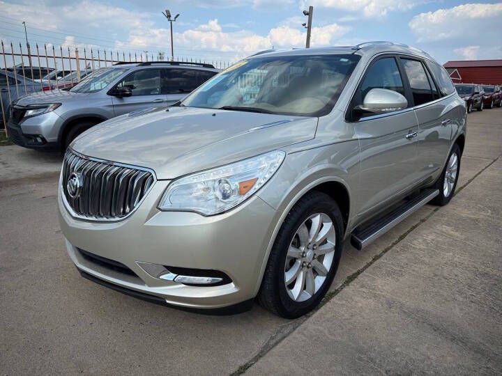 2016 Buick Enclave Image 2