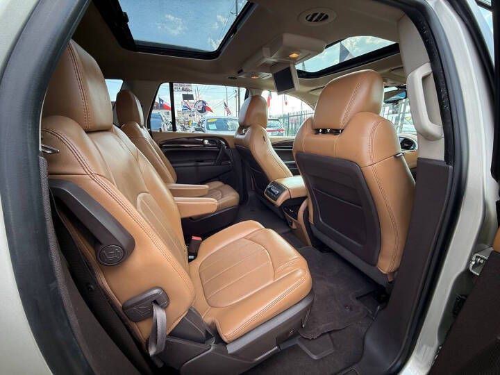 2016 Buick Enclave Image 11