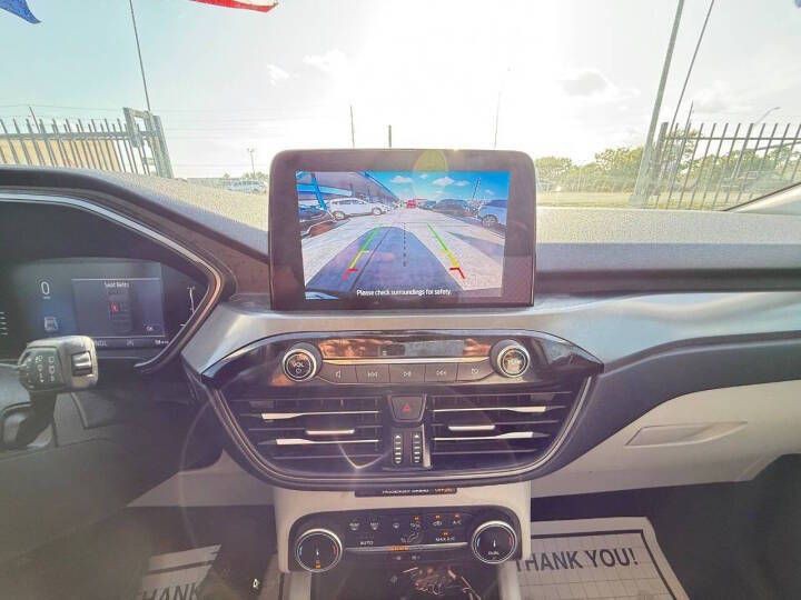 2023 Ford Escape Image 16