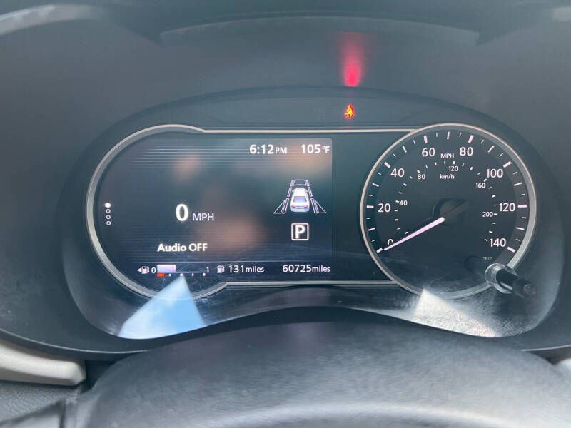 2021 Nissan Versa Image 18