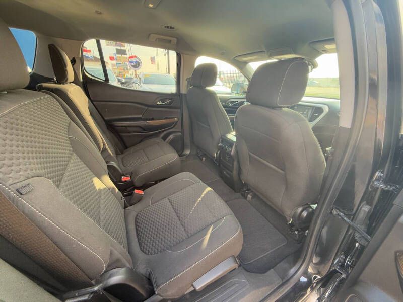 2019 GMC Acadia Image 11