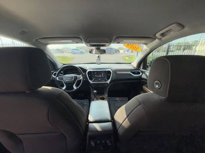 2019 GMC Acadia Image 14