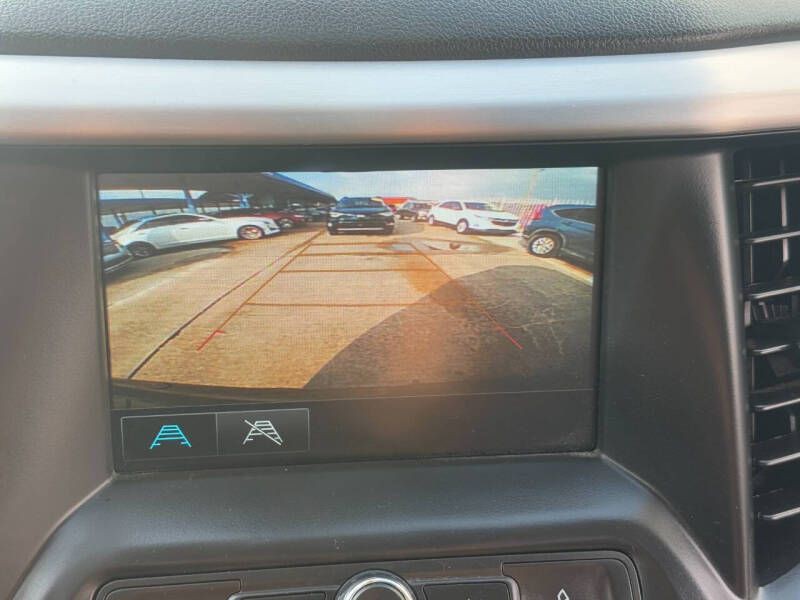 2019 GMC Acadia Image 16