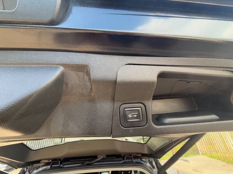 2019 GMC Acadia Image 18