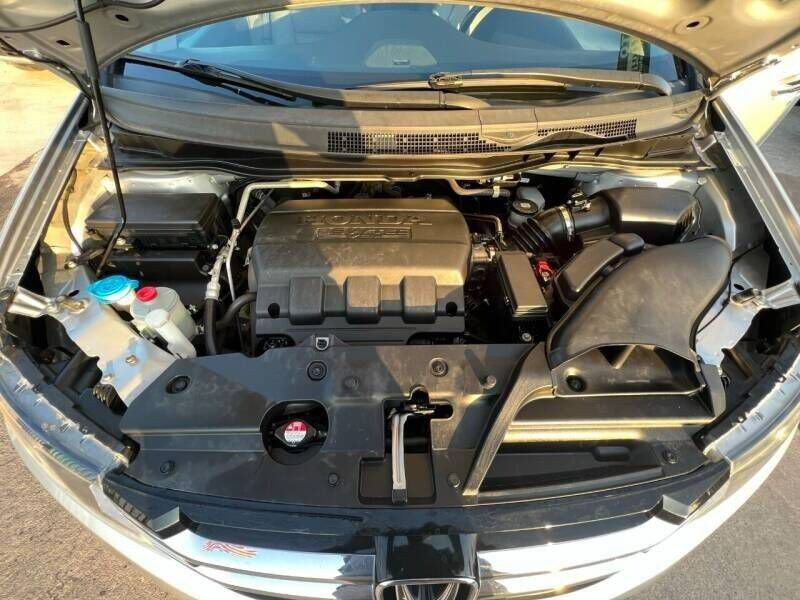 2014 Honda Odyssey Image 6