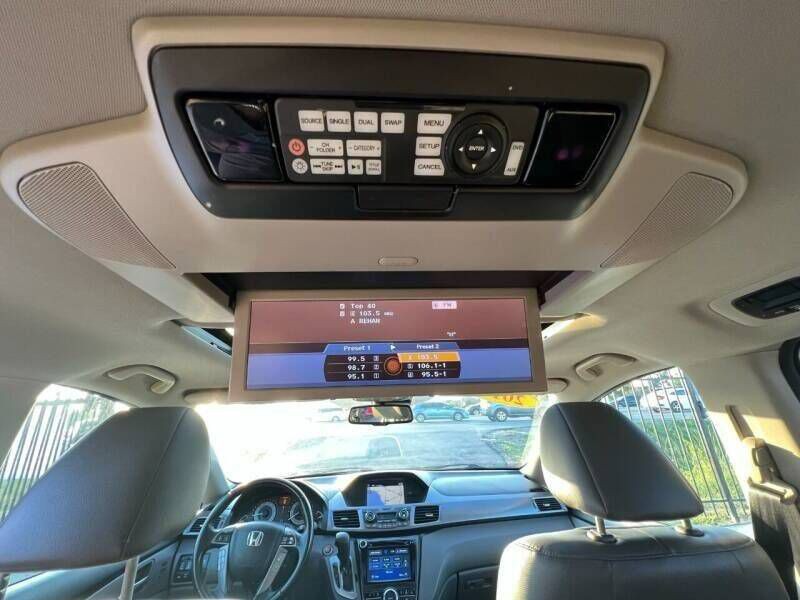 2014 Honda Odyssey Image 10