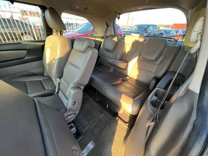 2014 Honda Odyssey Image 14
