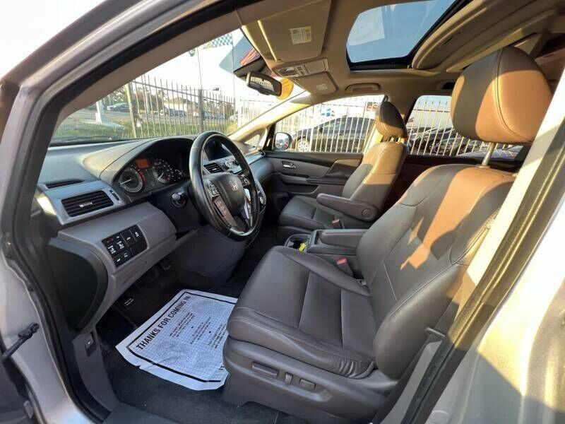 2014 Honda Odyssey Image 20