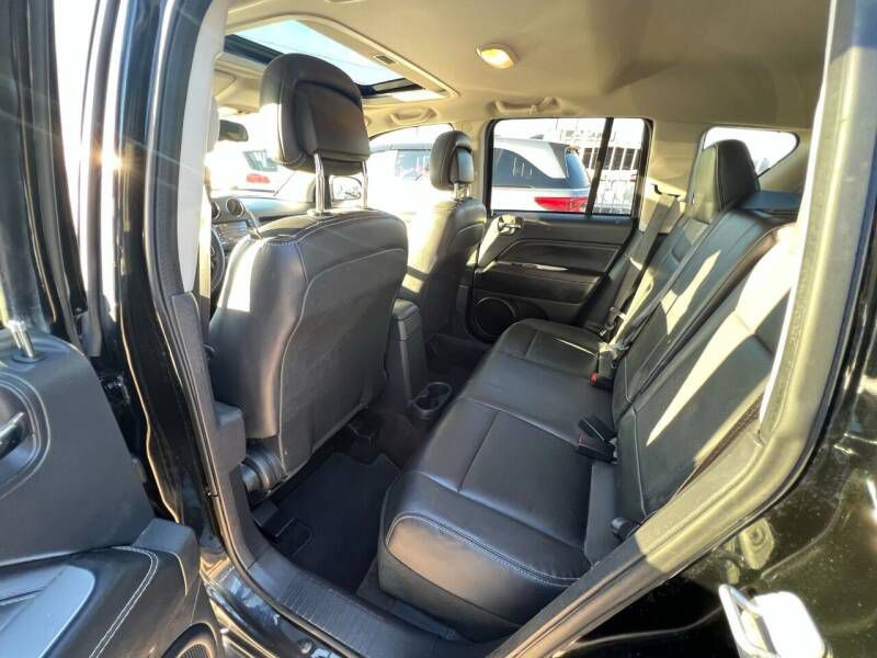 2014 Jeep Compass Image 14