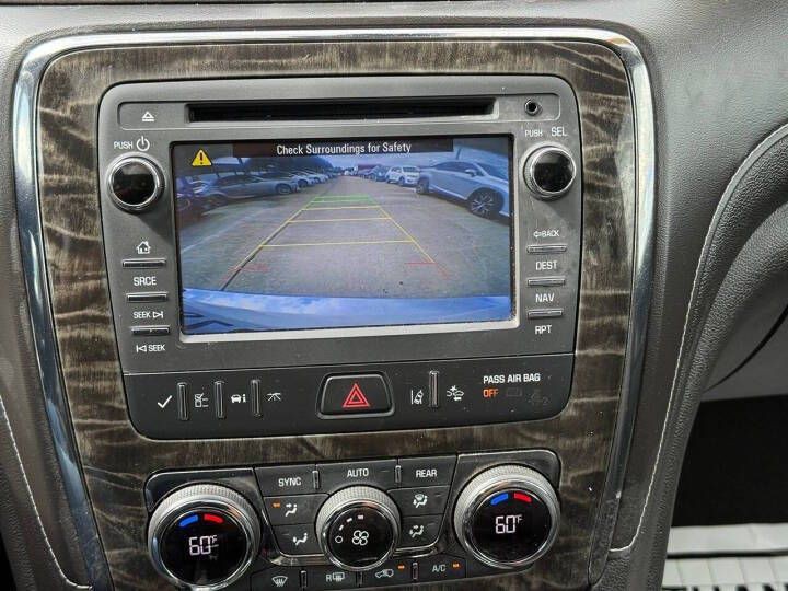 2014 Buick Enclave Image 17