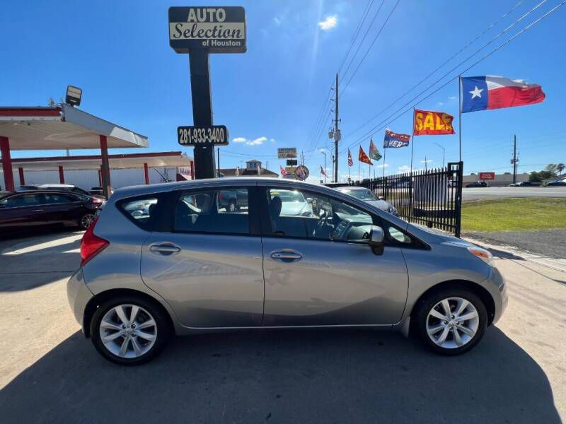 2014 Nissan Versa Image 4