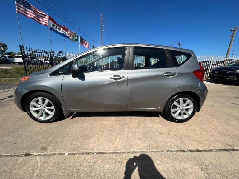 2014 Nissan Versa Image 5