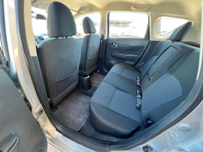 2014 Nissan Versa Image 12