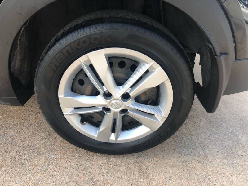 2020 Nissan Kicks Image 11