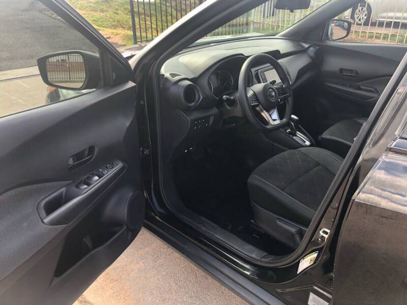 2020 Nissan Kicks Image 12