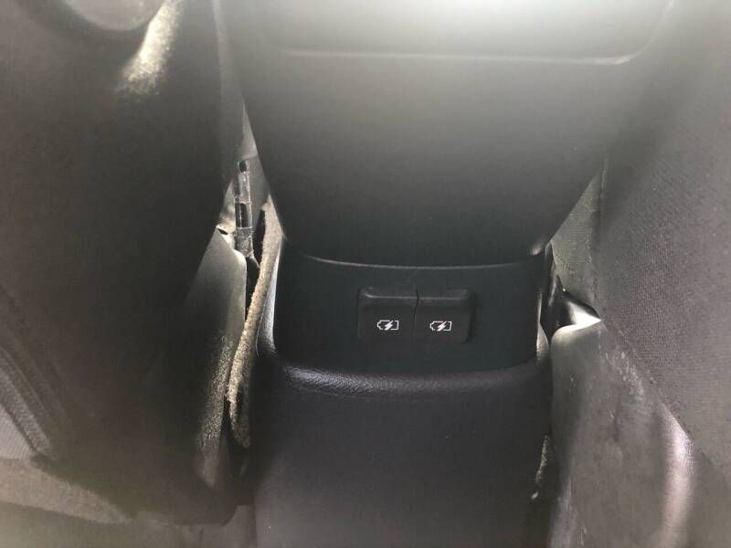 2020 Nissan Kicks Image 15