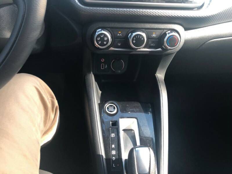 2020 Nissan Kicks Image 20