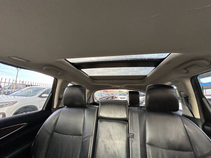 2020 INFINITI QX60 Image 4