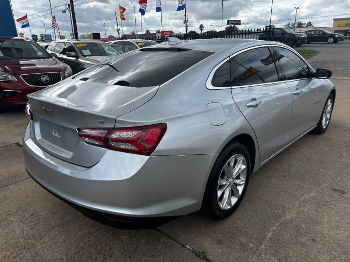 2022 Chevrolet Malibu Image 8