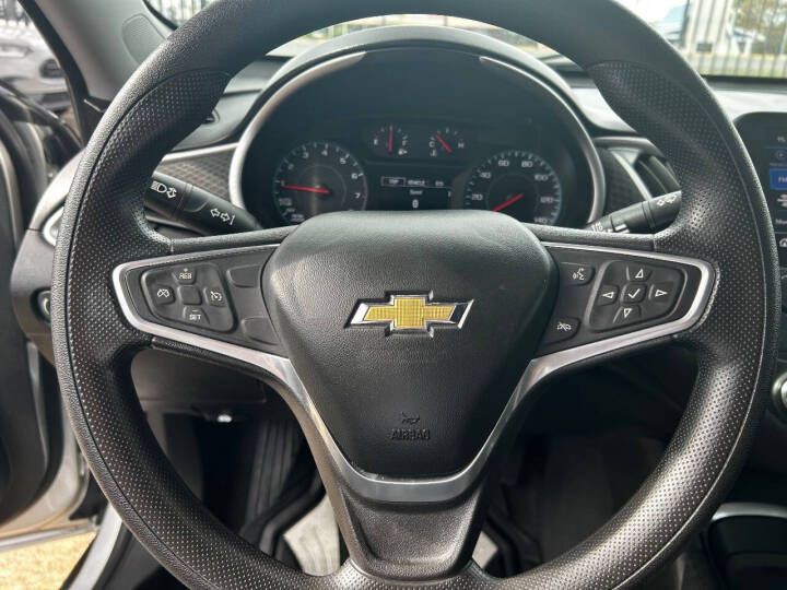 2022 Chevrolet Malibu Image 20