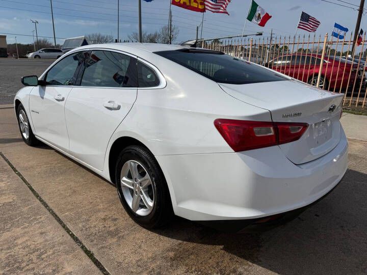 2025 Chevrolet Malibu Image 7