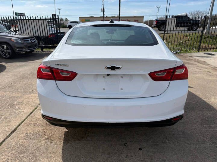 2025 Chevrolet Malibu Image 8