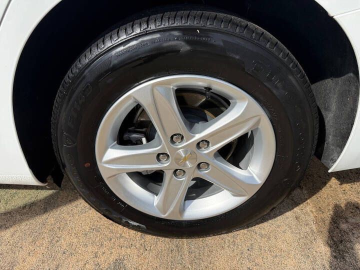 2025 Chevrolet Malibu Image 16