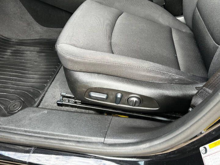 2022 Chevrolet Malibu Image 11