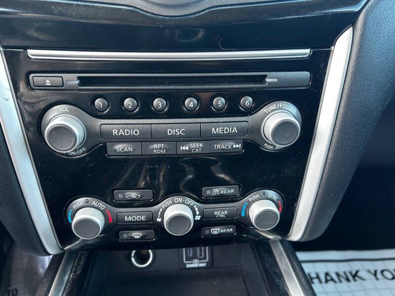 2019 Nissan Pathfinder Image 23