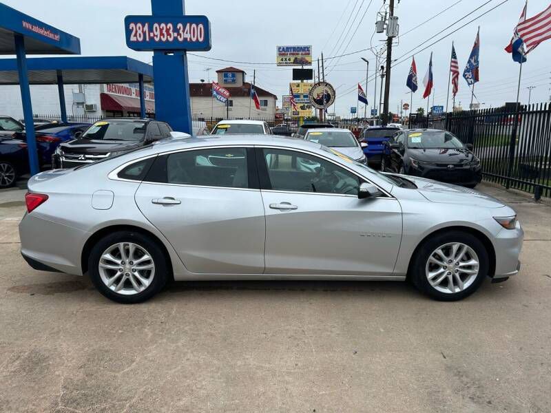 2016 Chevrolet Malibu Image 22