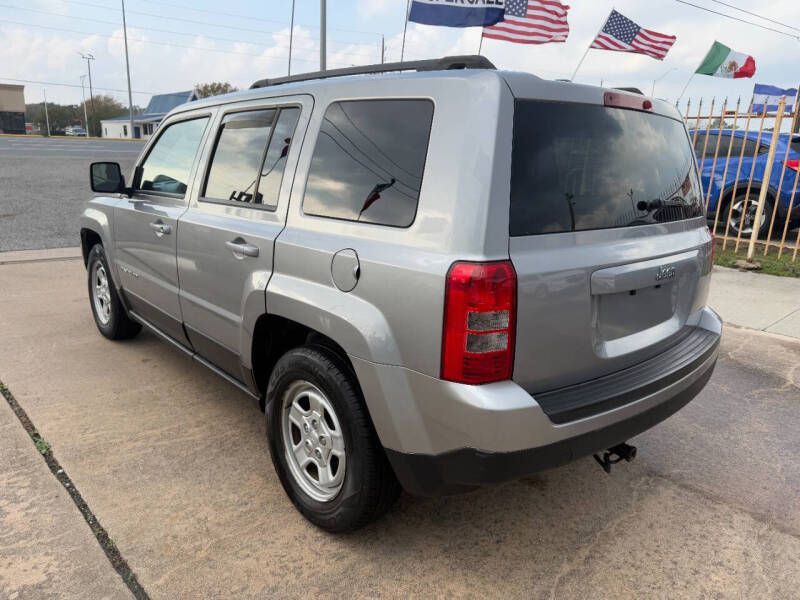 2016 Jeep Patriot Image 7