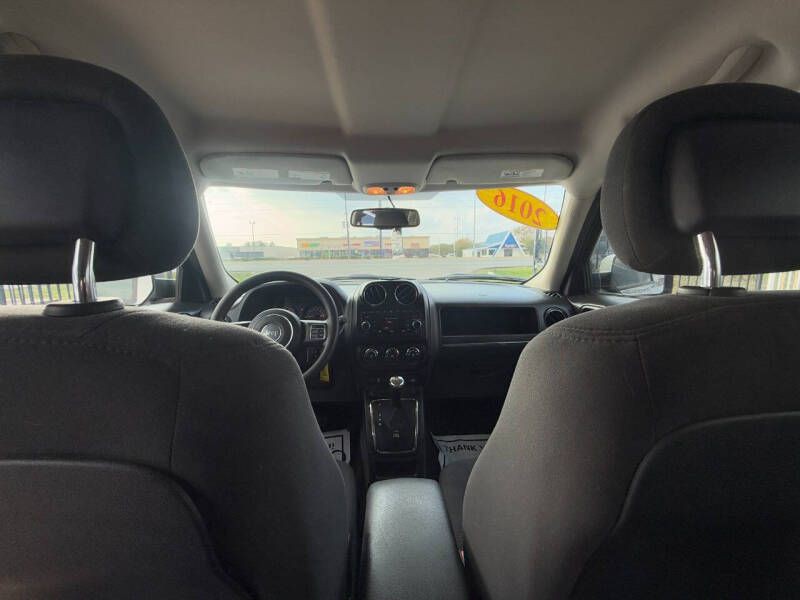 2016 Jeep Patriot Image 11