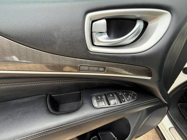 2019 INFINITI QX60 Image 16