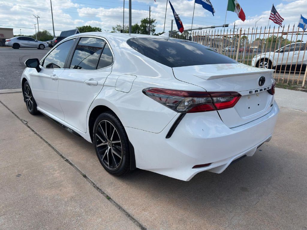 2022 Toyota Camry Image 5