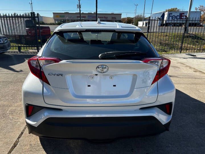 2021 Toyota C-HR Image 6