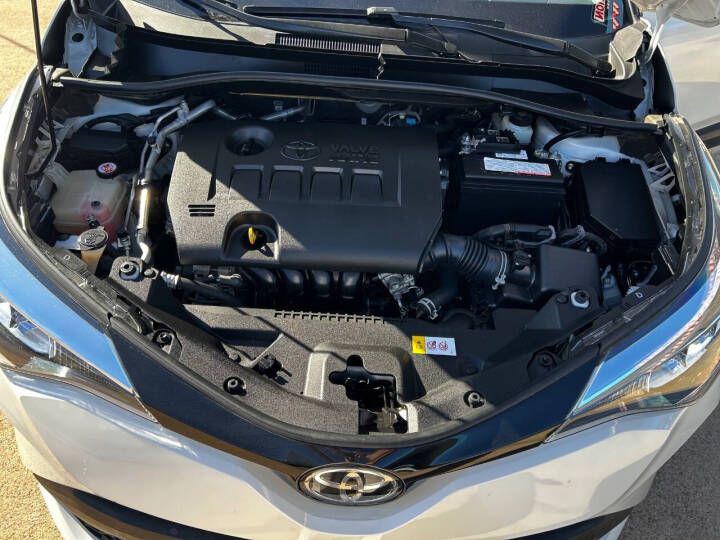 2021 Toyota C-HR Image 24