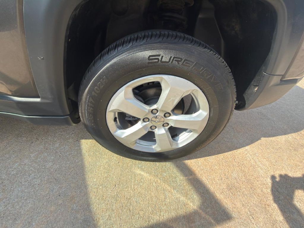 2018 Jeep Compass Image 16