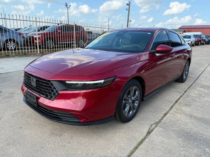 2024 Honda Accord Image 2