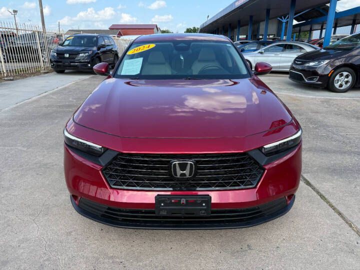 2024 Honda Accord Image 3