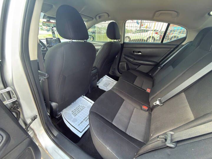 2023 Nissan Sentra Image 11