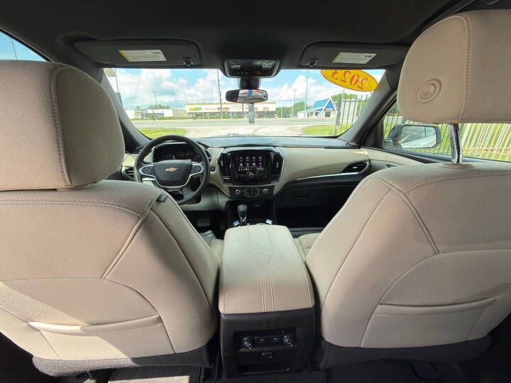 2023 Chevrolet Traverse Image 12