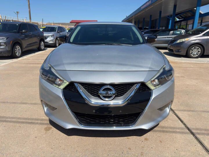 2017 Nissan Maxima Image 3