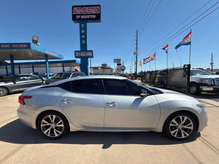 2017 Nissan Maxima Image 6