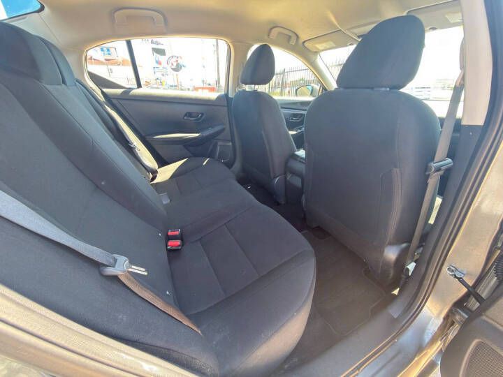2025 Nissan Sentra Image 12