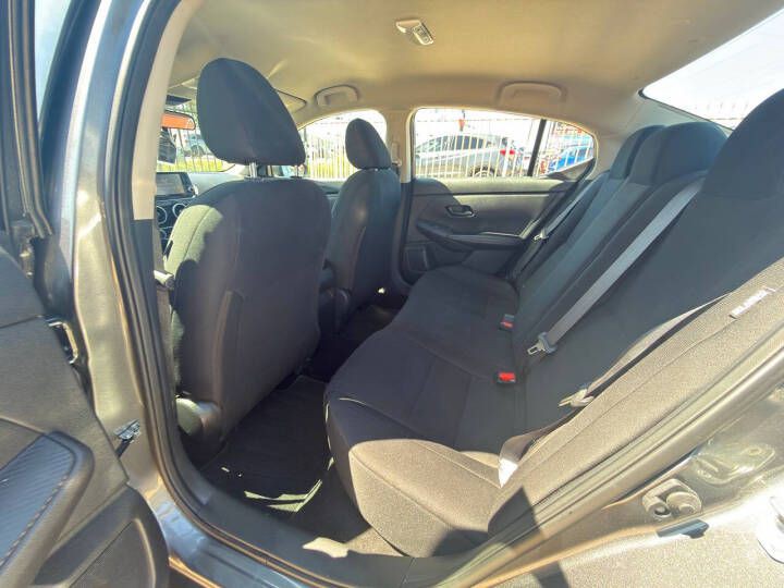 2025 Nissan Sentra Image 13