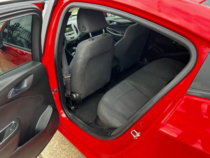2018 Chevrolet Cruze Image 13