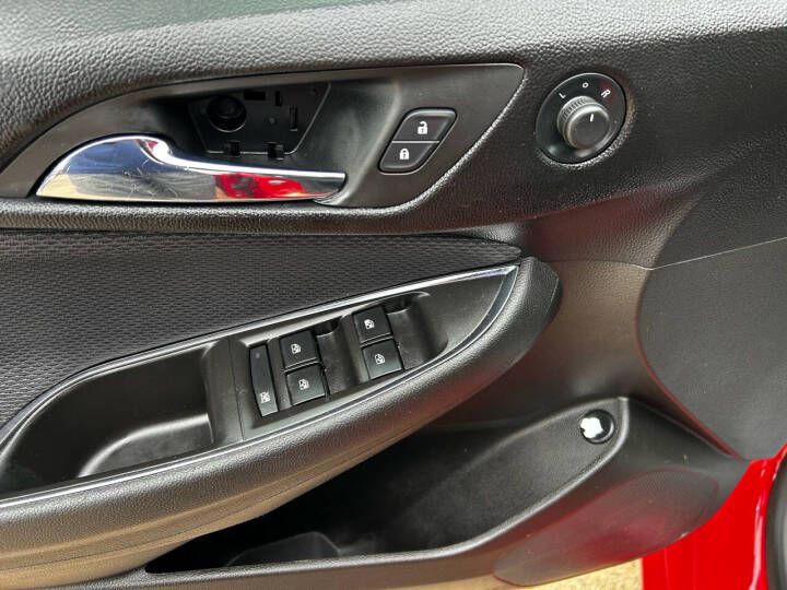 2018 Chevrolet Cruze Image 15