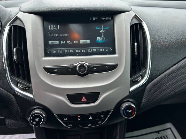 2018 Chevrolet Cruze Image 18
